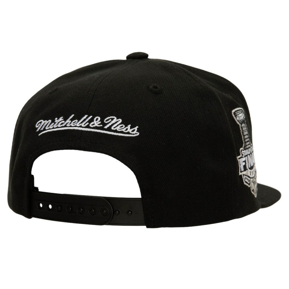 Washington Capitals Mitchell & Ness Core Top Spot Snapback Hat -  NHL Hats
