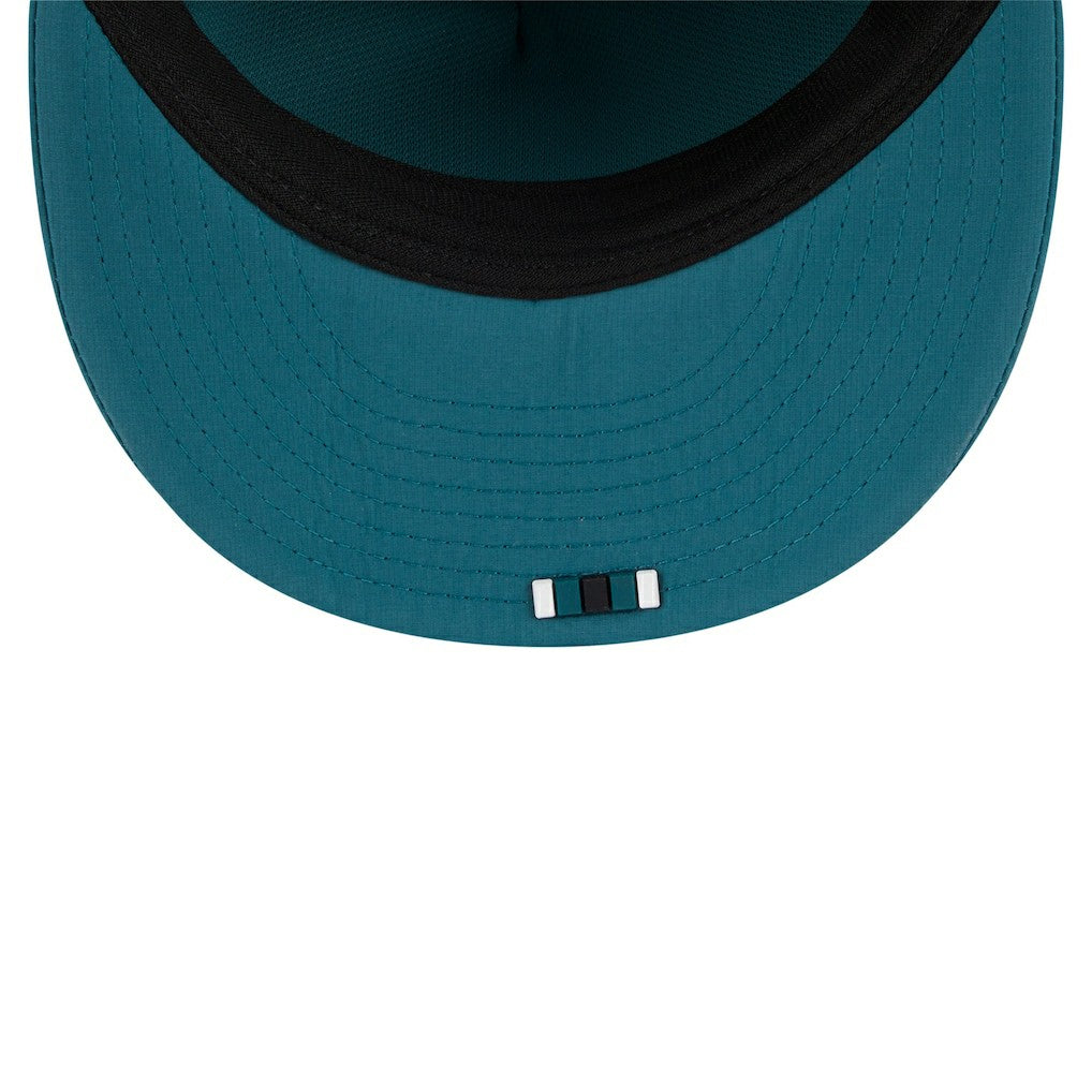 Philadelphia Eagles 2025 Sideline Retro Crown 59FIFTY Fitted Hat | NFL Online