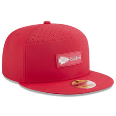 Kansas City Chiefs 2025 Sideline Split Panel 9FIFTY Snapback Hat | NFL Hot