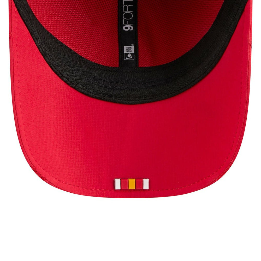 Kansas City Chiefs 2025 Sideline M-Crown 9FORTY Adjustable Hat | NFL Sale