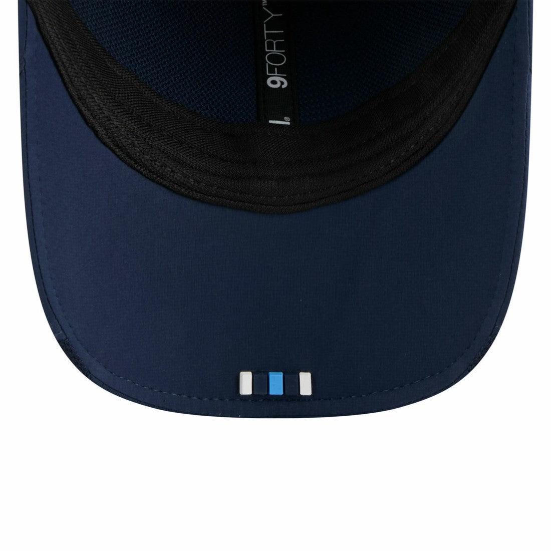 Tennessee Titans 2025 Sideline M-Crown 9FORTY Adjustable Hat | NFL New
