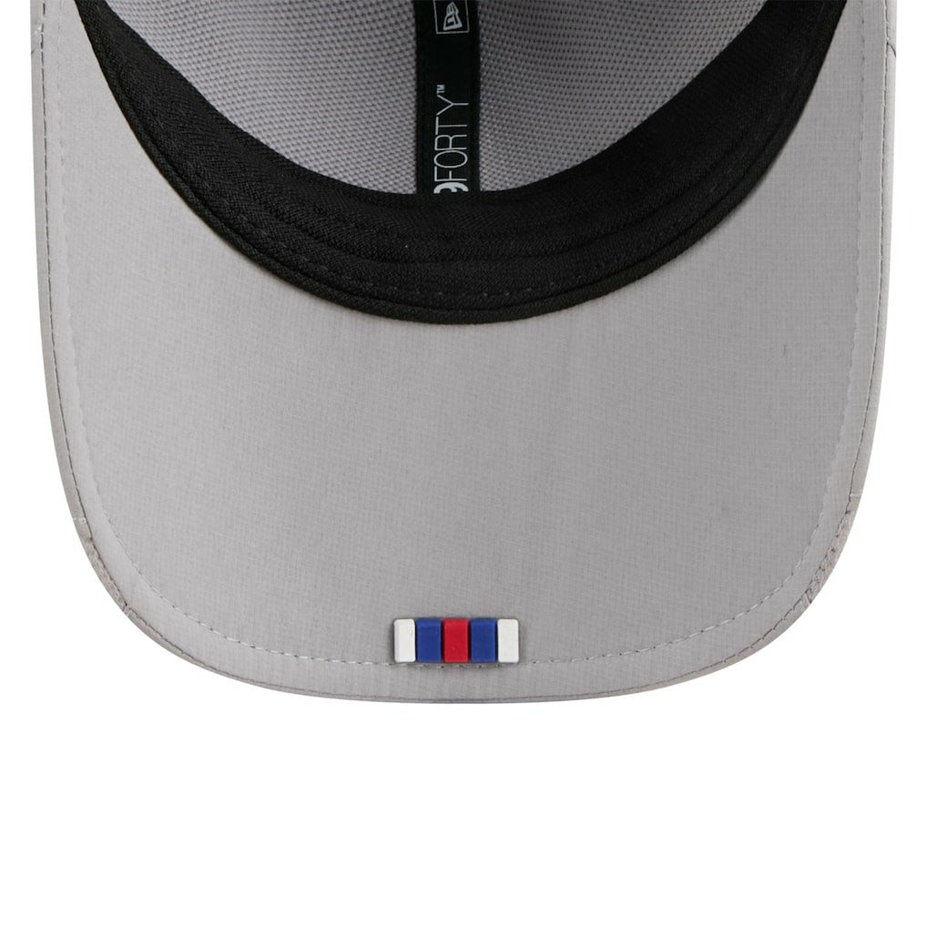 New York Giants 2025 Sideline M-Crown 9FORTY Adjustable Hat | NFL Near me