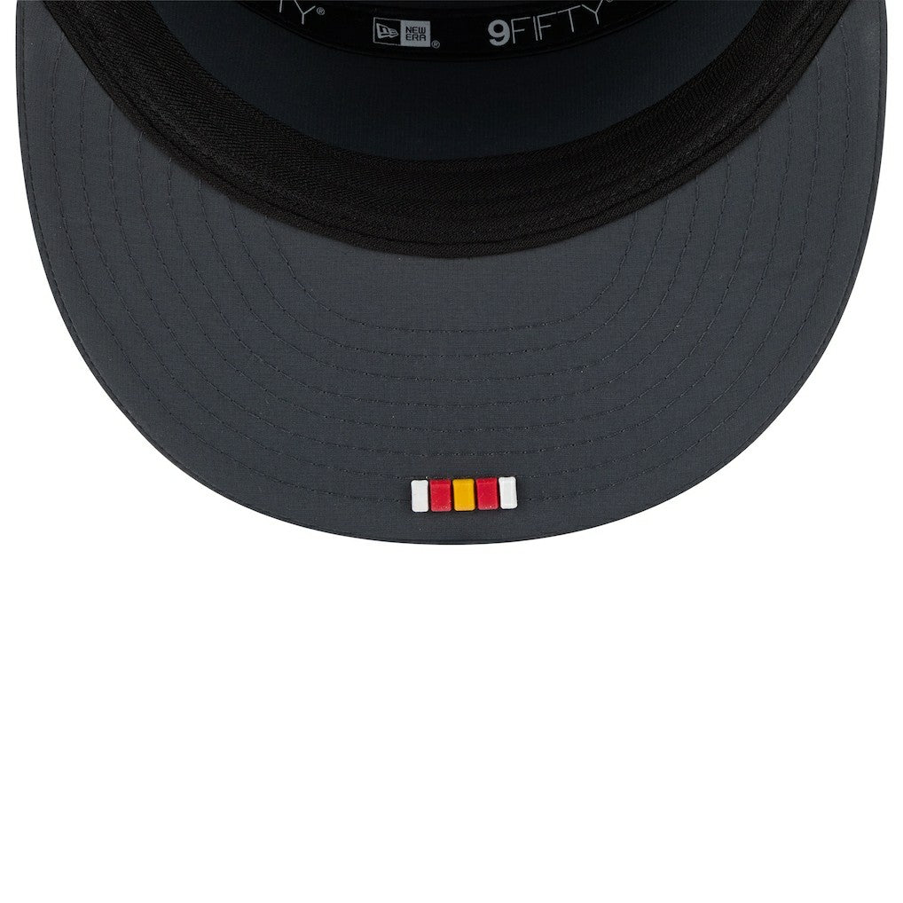 Kansas City Chiefs 2025 Sideline Cold Weather Split Panel 9FIFTY Snapback Hat | NFL Hot