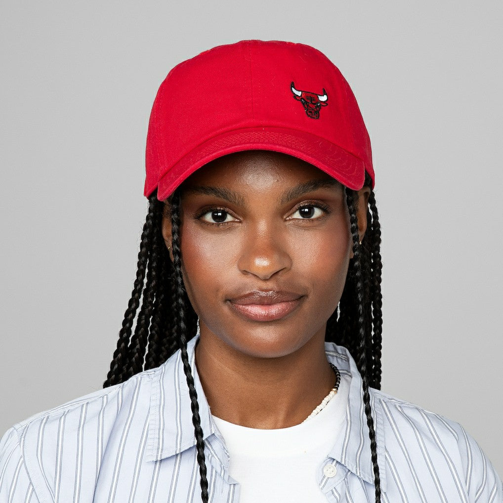 Red Chicago Bulls Women's Micro Lefty Adjustable Hat | NBA