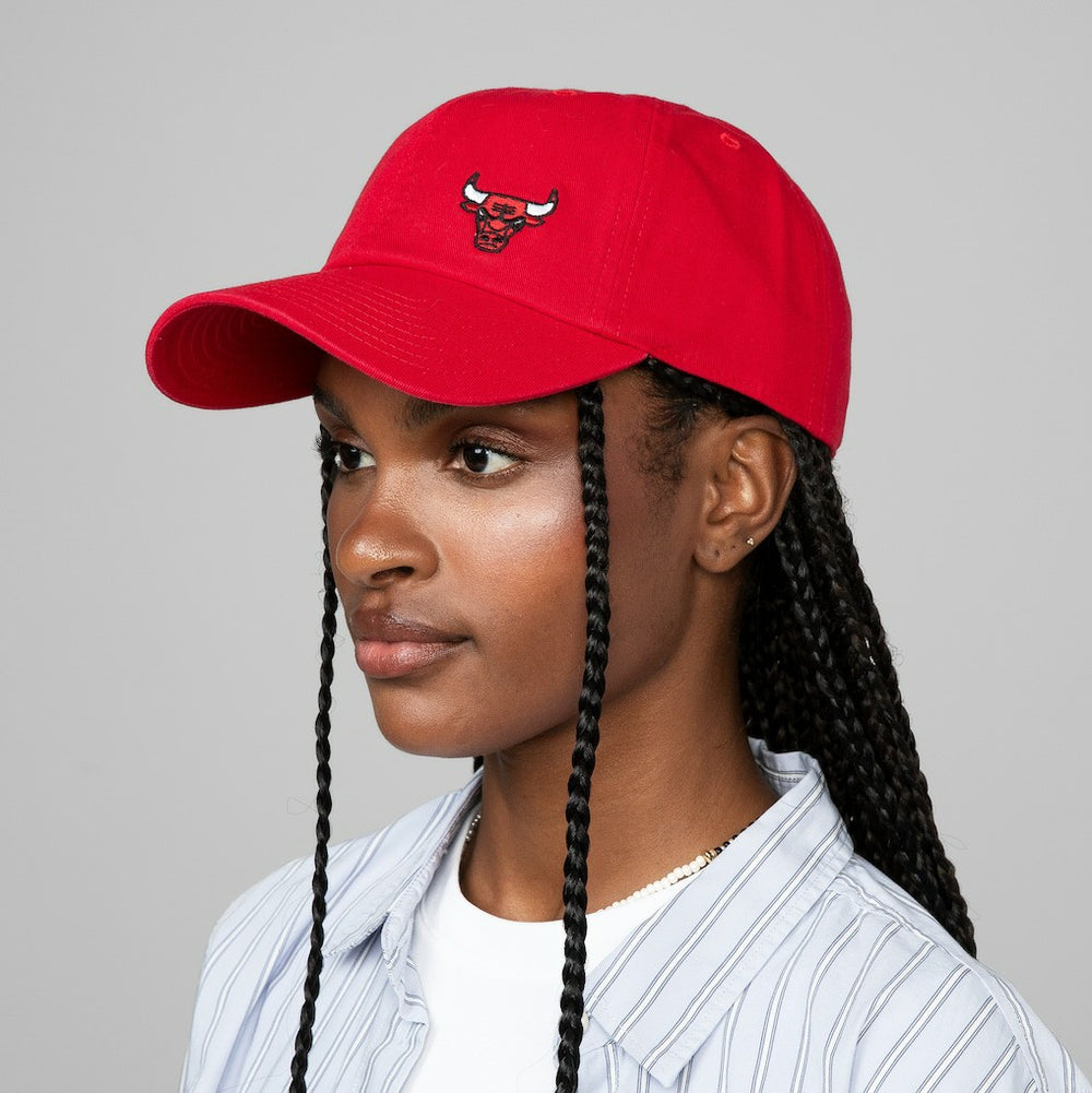Red Chicago Bulls Women's Micro Lefty Adjustable Hat | NBA