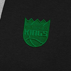 Black Sacramento Kings Antigua St. Patrick's Day Victory Raglan Pullover Hoodie | NBA