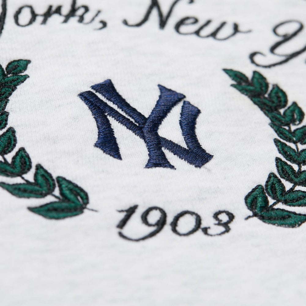 New York Yankees Mitchell & Ness Women's Cropped Toggle Pullover Sweatshirt - MLB Pullover