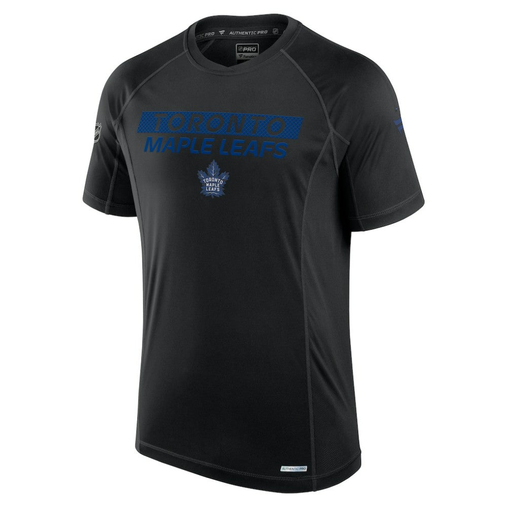 Toronto Maple Leafs Fanatics Authentic Pro Tech Raglan T-Shirt -  NHL T-shirts