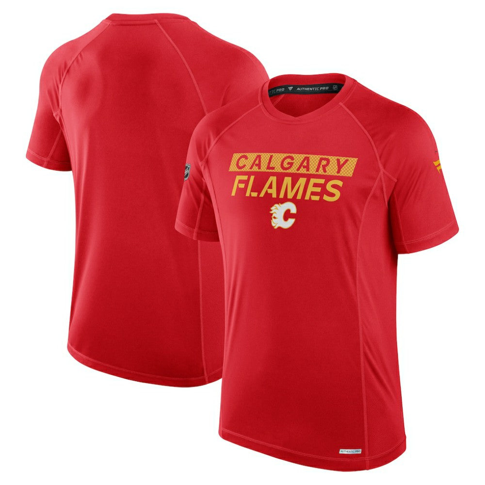 Calgary Flames Fanatics Authentic Pro Rink Tech T-Shirt -  NHL T-shirts