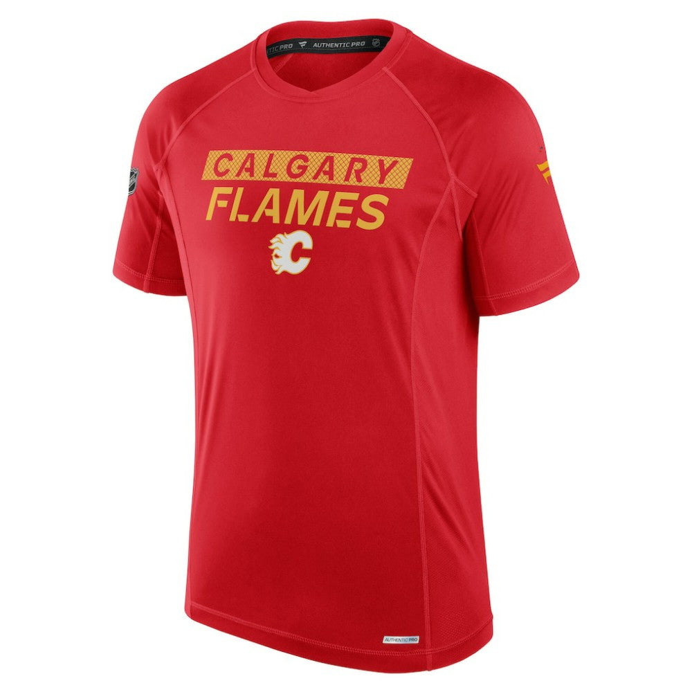 Calgary Flames Fanatics Authentic Pro Rink Tech T-Shirt -  NHL T-shirts