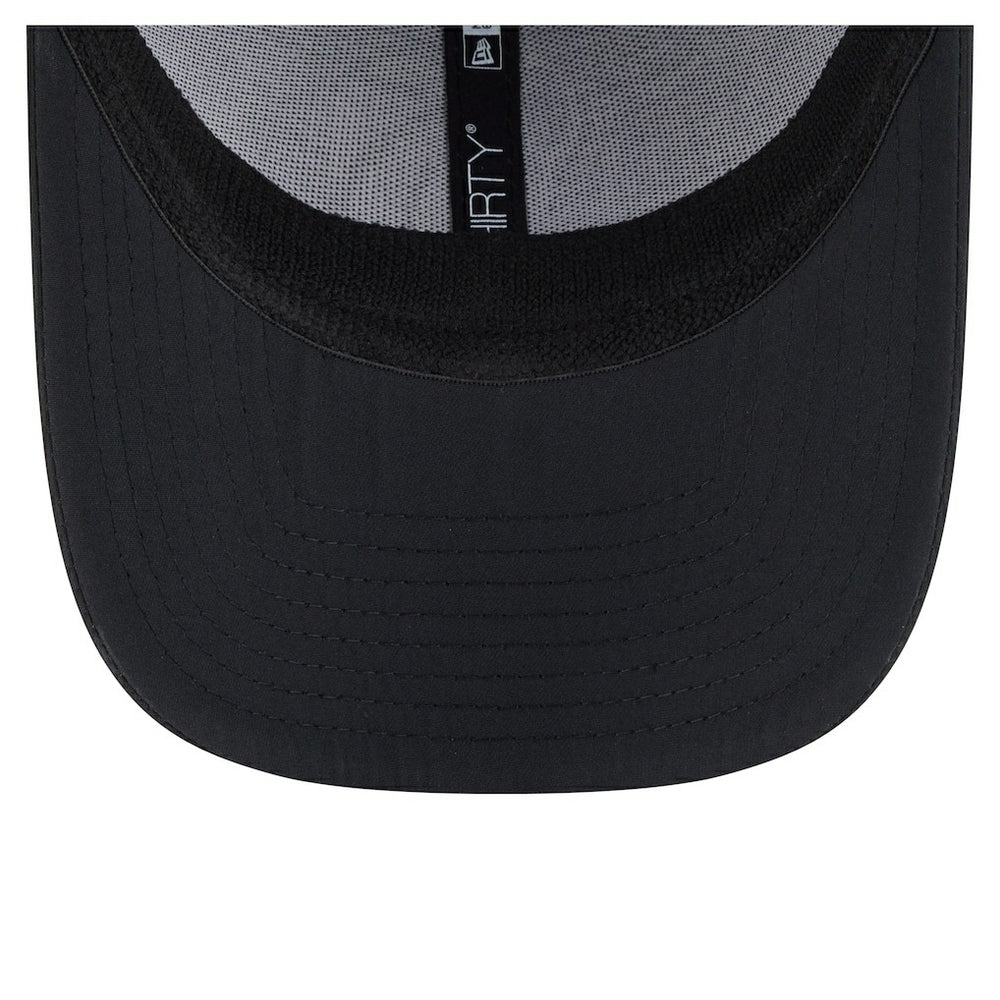 Black Dallas Mavericks Night 39THIRTY Flex Hat sale | NBA