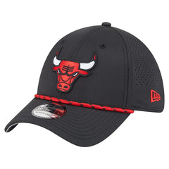 Black Chicago Bulls Featherweight Poly Rope Flex 39Thirty Hat | NBA