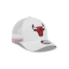 White Chicago Bulls Featherweight Team Tape 9FORTY M-Crown A-Frame Adjustable Hat | NBA