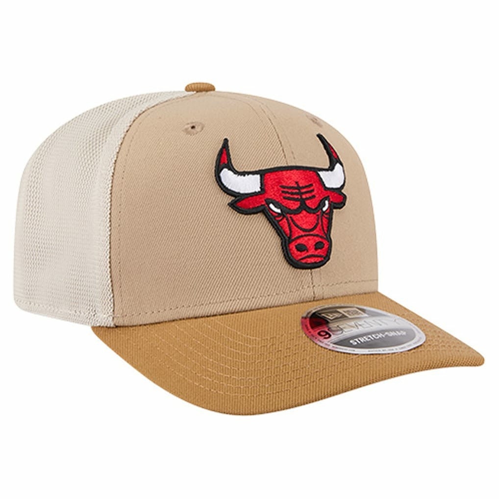 Tan/Light Brown Chicago Bulls Two-Tone 9SEVENTY Adjustable Trucker Hat | NBA