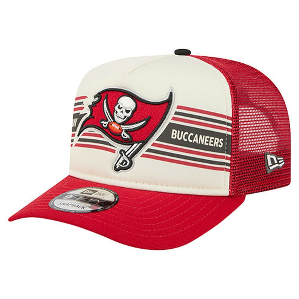 Tampa Bay Buccaneers Youth Banner 9FIFTY A-Frame Adjustable Trucker Hat | NFL New