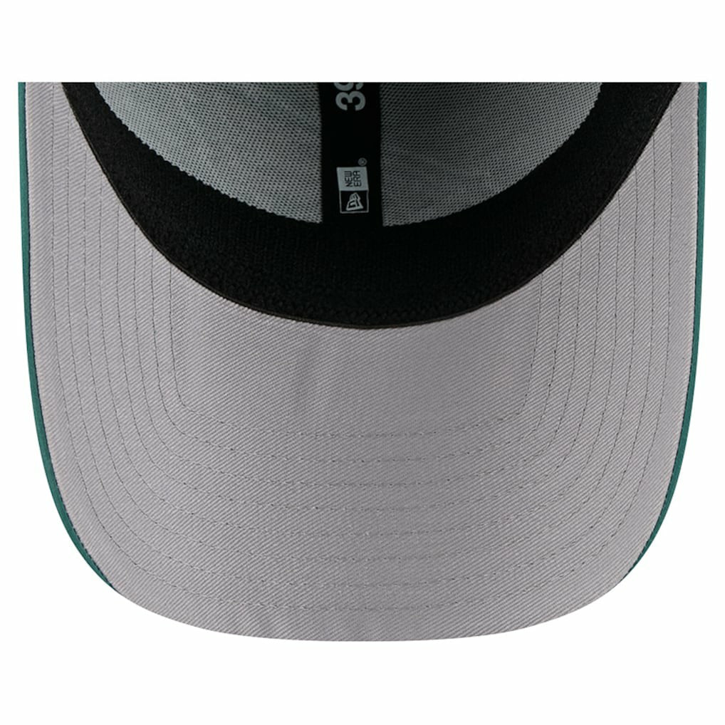 Philadelphia Eagles Outline 39THIRTY Flex Hat | NFL Sale