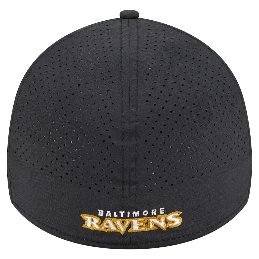 Baltimore Ravens Perforated 39THIRTY Flex Hat | NFL US