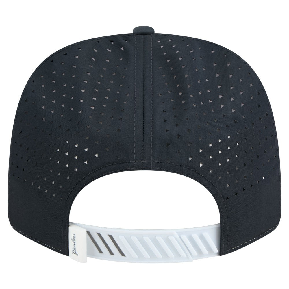 New York Yankees New Era Established Patch 9SEVENTY Adjustable Hat - MLB Hats