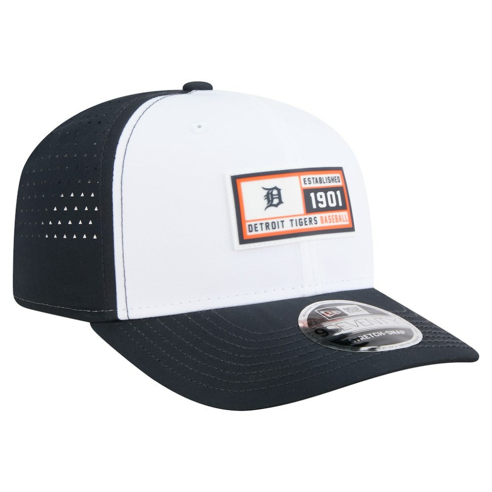 Detroit Tigers New Era Established Patch 9SEVENTY Adjustable Hat - MLB Hats