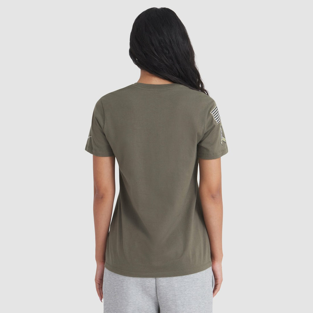 Detroit Lions Women's 2025 Salute to Service Sideline T-Shirt | NFL Online
