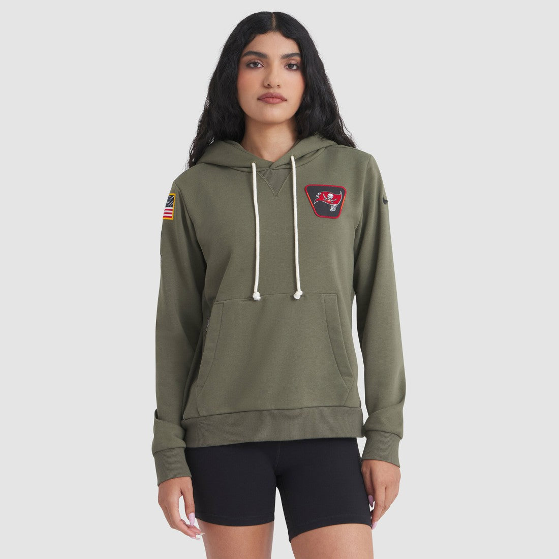 Tampa Bay Buccaneers Women's 2025 Salute to Service Sideline Standard Issue Dri-FIT Hoodie | NFL US