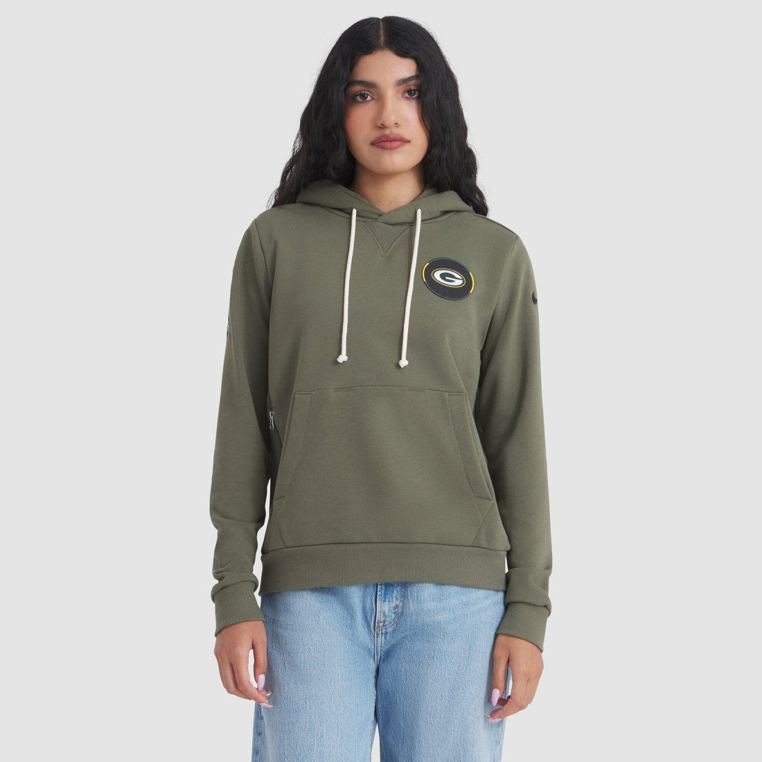 Green Bay Packers Women's 2025 Salute to Service Sideline Standard Issue Dri-FIT Hoodie | NFL On sale