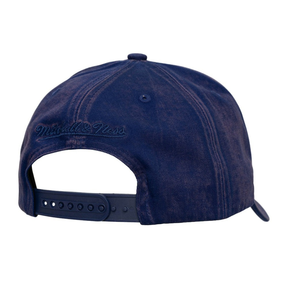 Toronto Maple Leafs Mitchell & Ness Downtown Snow Wash Pro-Crown Adjustable Hat -  NHL Hats