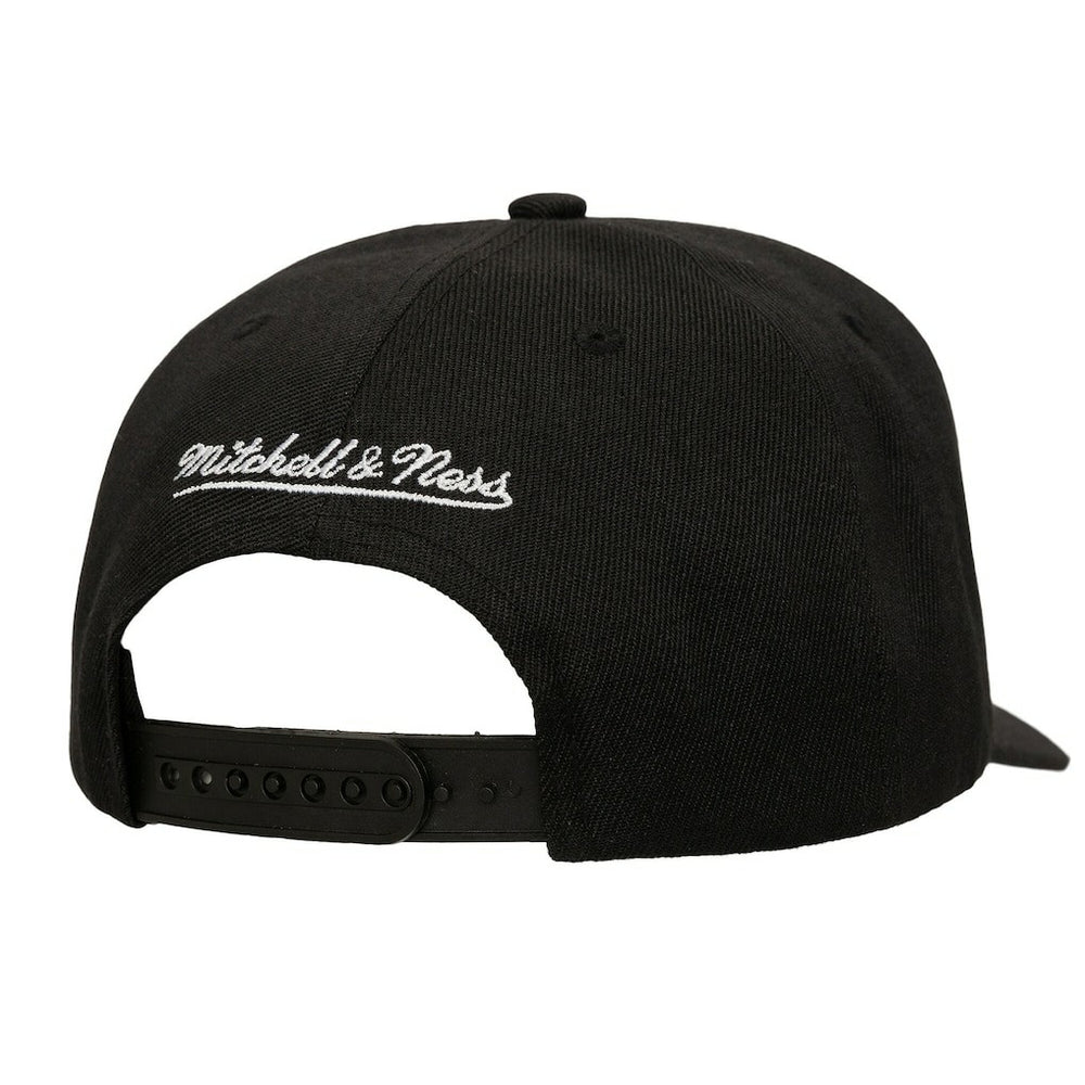 Black Golden State Warriors Tilted Pro Pinch Adjustable Hat sale | NBA