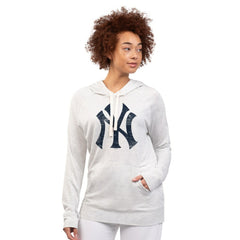 New York Yankees G-III 4Her by Carl Banks Women's Pregame Pullover Hoodie - MLB Hoodies