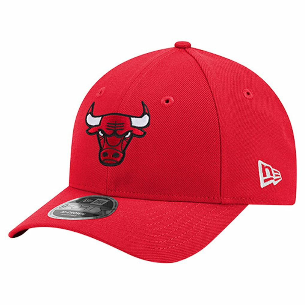 Red Chicago Bulls 9FORTY Stock M-Crown Adjustable Hat | NBA