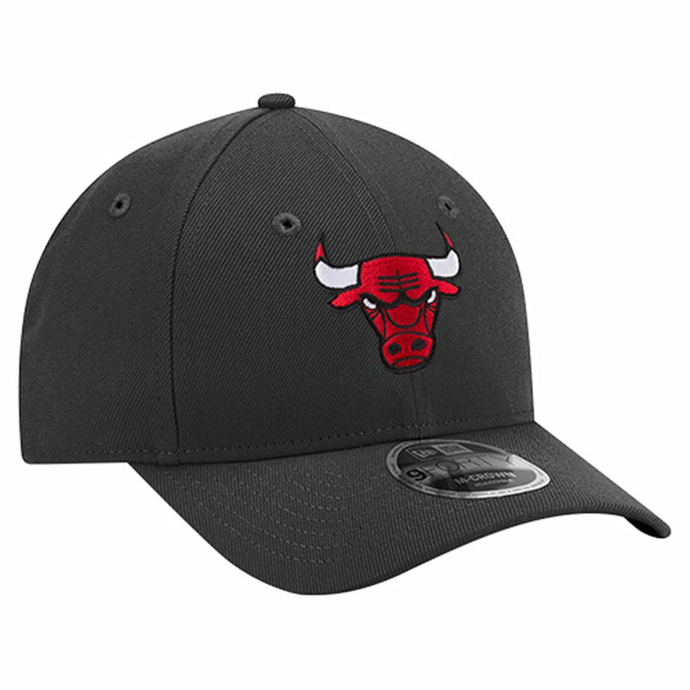 Black Chicago Bulls 9FORTY Stock M-Crown Adjustable Hat | NBA