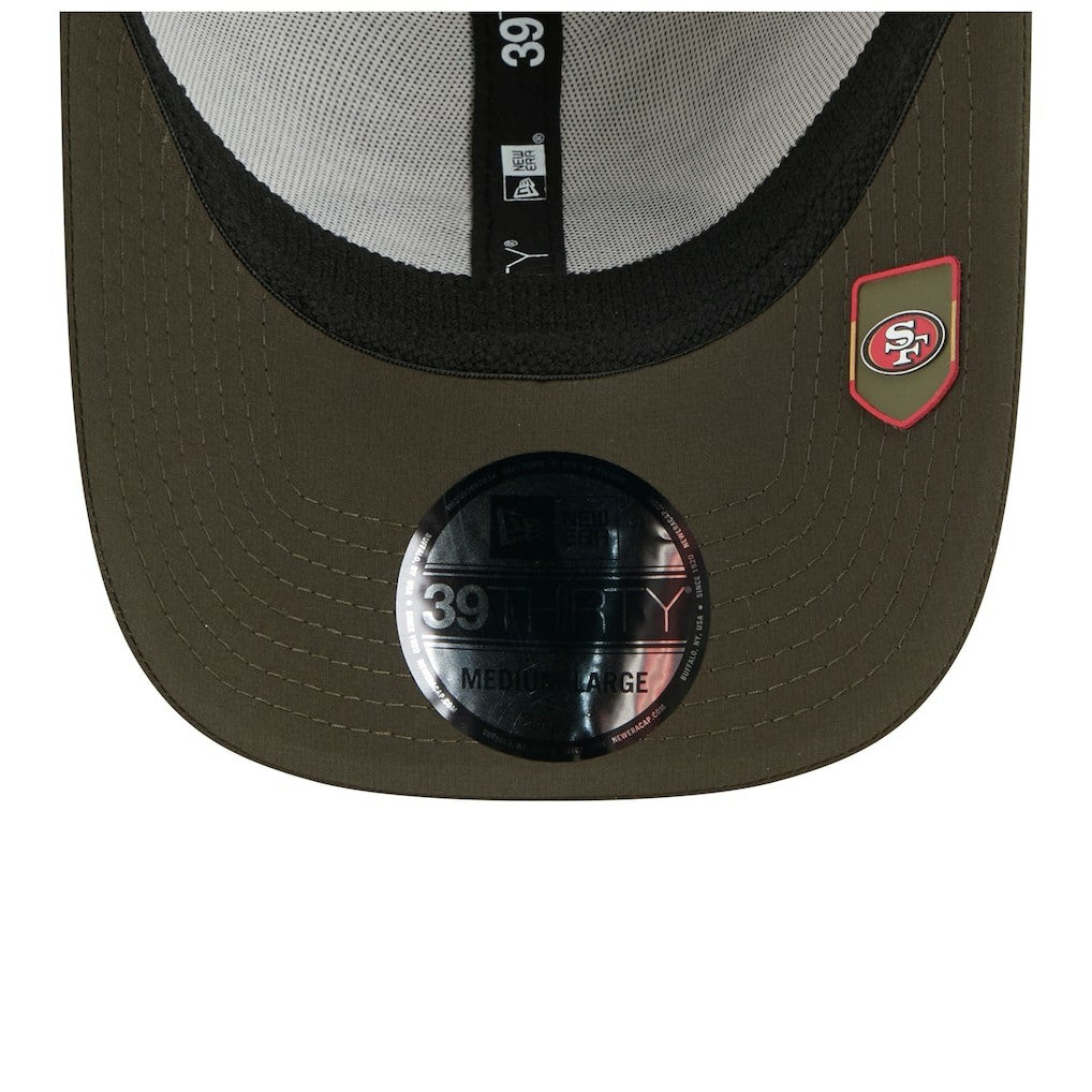 San Francisco 49ers 2025 Salute to Service 39THIRTY Flex Hat | NFL Outlet