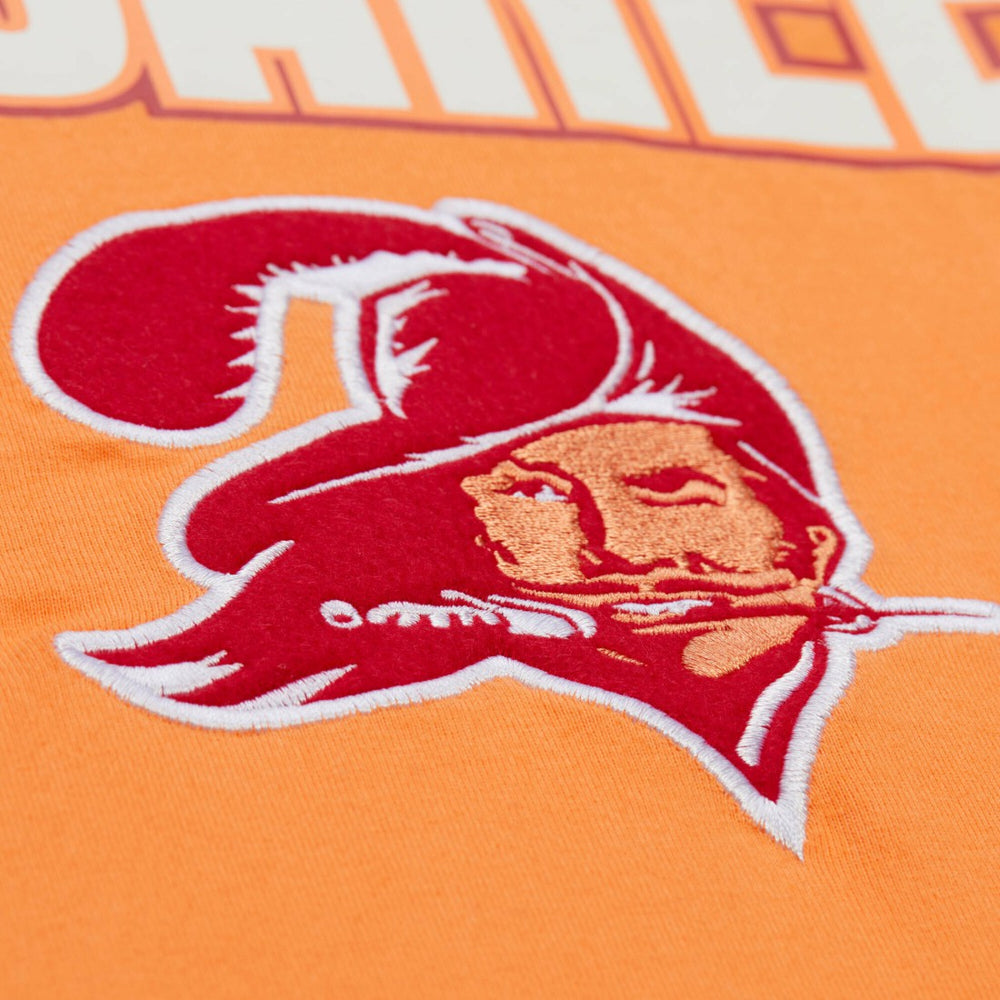 Tampa Bay Buccaneers Throw It Back Premium Vintage Logo T-Shirt | NFL Online