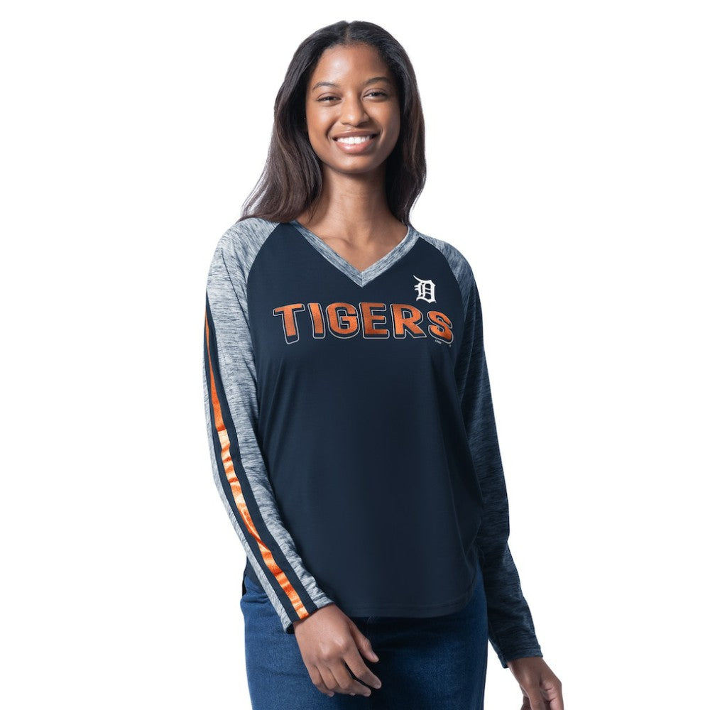 Detroit Tigers G-III 4Her by Carl Banks Women's Top Dog Raglan Long Sleeve V-Neck T-Shirt - MLB T-shirts