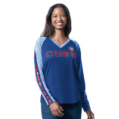 Chicago Cubs G-III 4Her by Carl Banks Women's Top Dog Raglan Long Sleeve V-Neck T-Shirt - MLB T-shirts