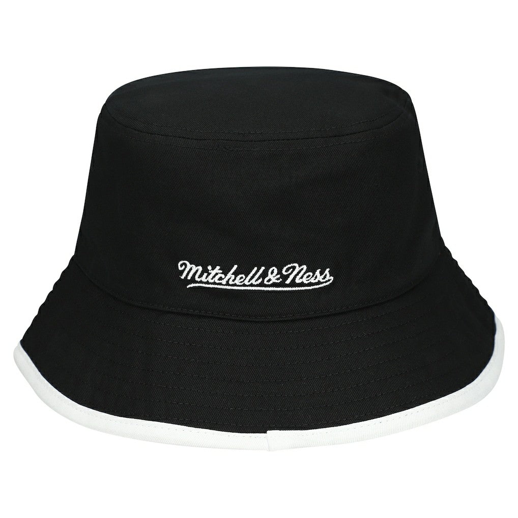Black/Red Chicago Bulls Flip It Reversible Bucket Hat | NBA