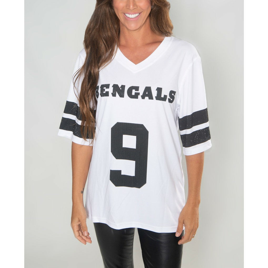 Cincinnati Bengals Joe Burrow  Cuce Women's Crystal V-Neck Tunic | NFL Online
