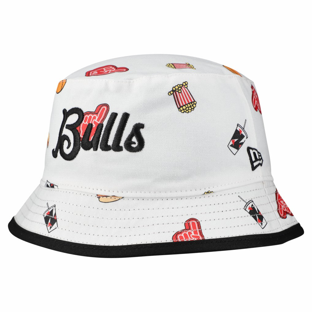 White Chicago Bulls Team Cheer Reversible Bucket Hat | NBA