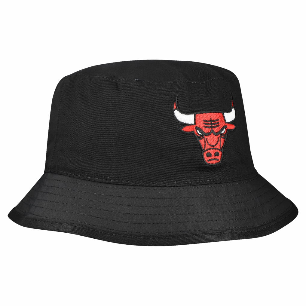 White Chicago Bulls Team Cheer Reversible Bucket Hat | NBA