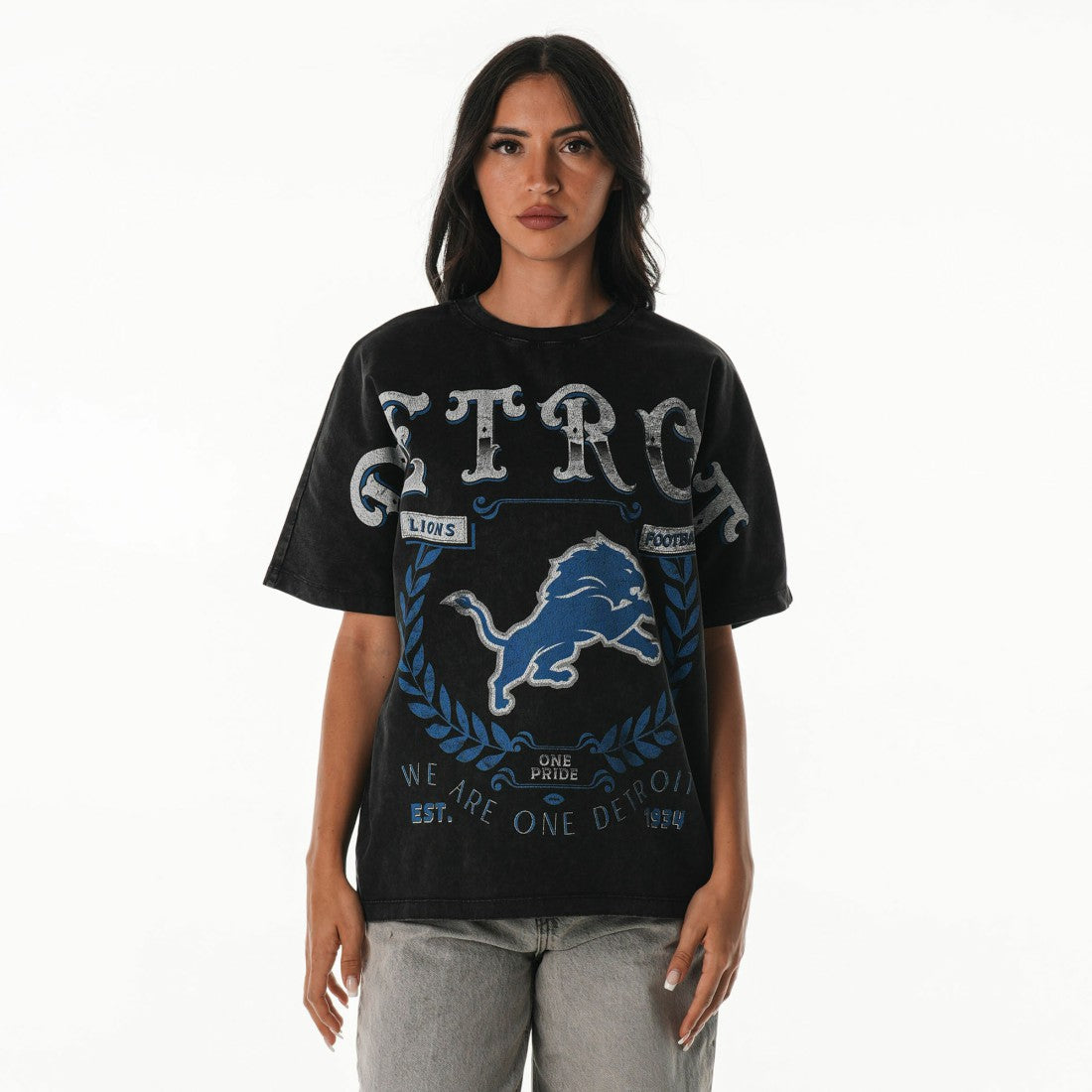 Detroit Lions The Wild Collective Women's Oversized Laurel Graphic Dolman T-Shirt | NFL Sale