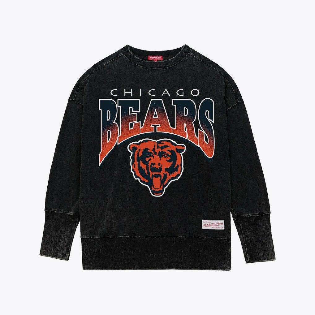 Chicago Bears Women's Delineate Mineral Wash Crewneck Sweatshirt | NFL Outlet