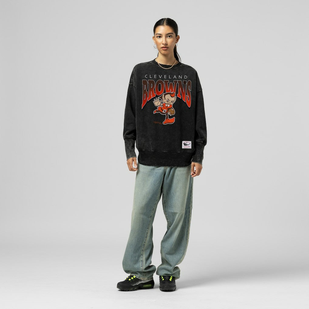 Cleveland Browns Women's Delineate Mineral Wash Crewneck Sweatshirt | NFL Outlet