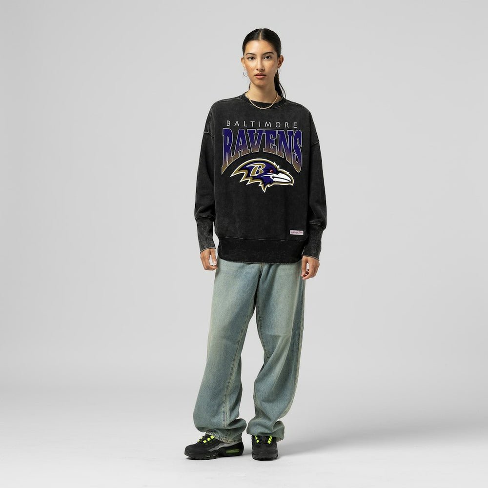 Baltimore Ravens Women's Delineate Mineral Wash Crewneck Sweatshirt | NFL Near me