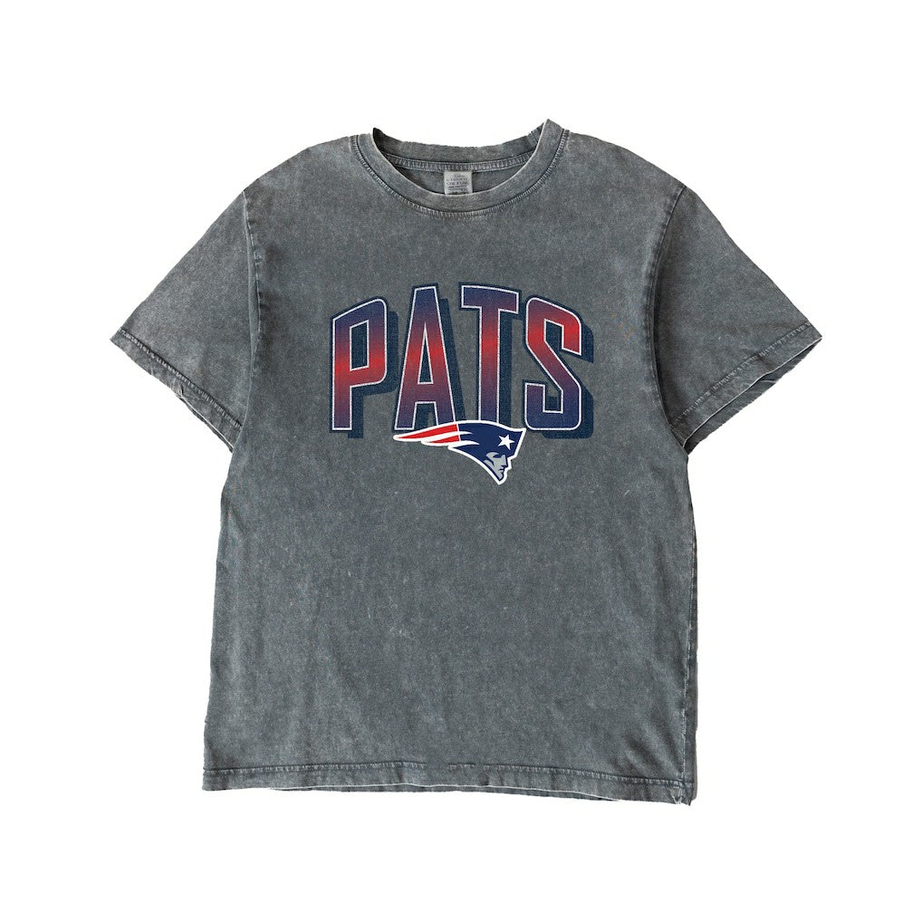 New England Patriots Gameday Couture Women's Peak Performance Oversized Snow Wash T-Shirt | NFL Near me