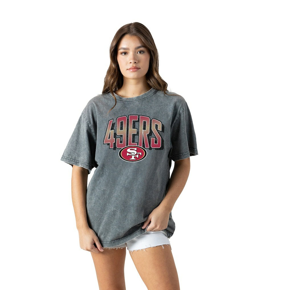 San Francisco 49ers Gameday Couture Women's Peak Performance Oversized Snow Wash T-Shirt | NFL Online