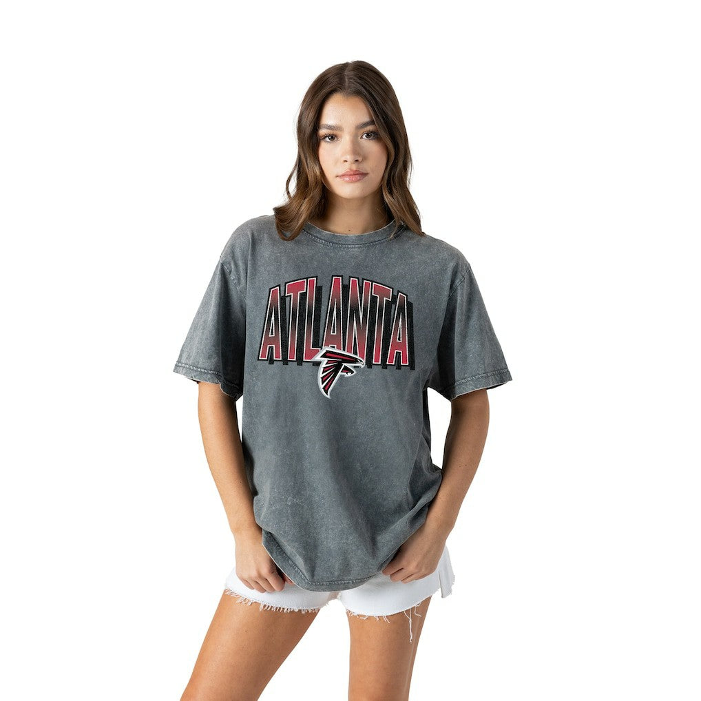 Atlanta Falcons Gameday Couture Women's Peak Performance Oversized Snow Wash T-Shirt | NFL US