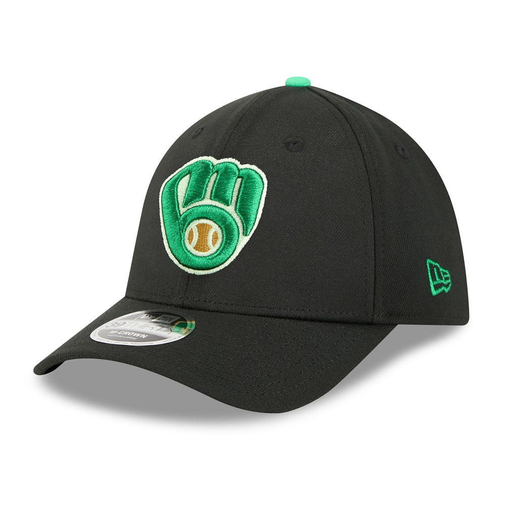 Milwaukee Brewers New Era 2026 St. Patrick's Day 39THIRTY Flex Hat - MLB Hats