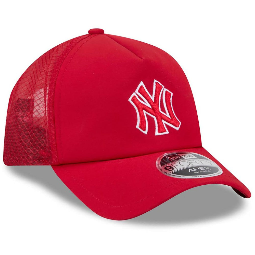 New York Yankees New Era 2026 Batting Practice Alternate Apex 9FORTY Adjustable Hat - MLB Hats