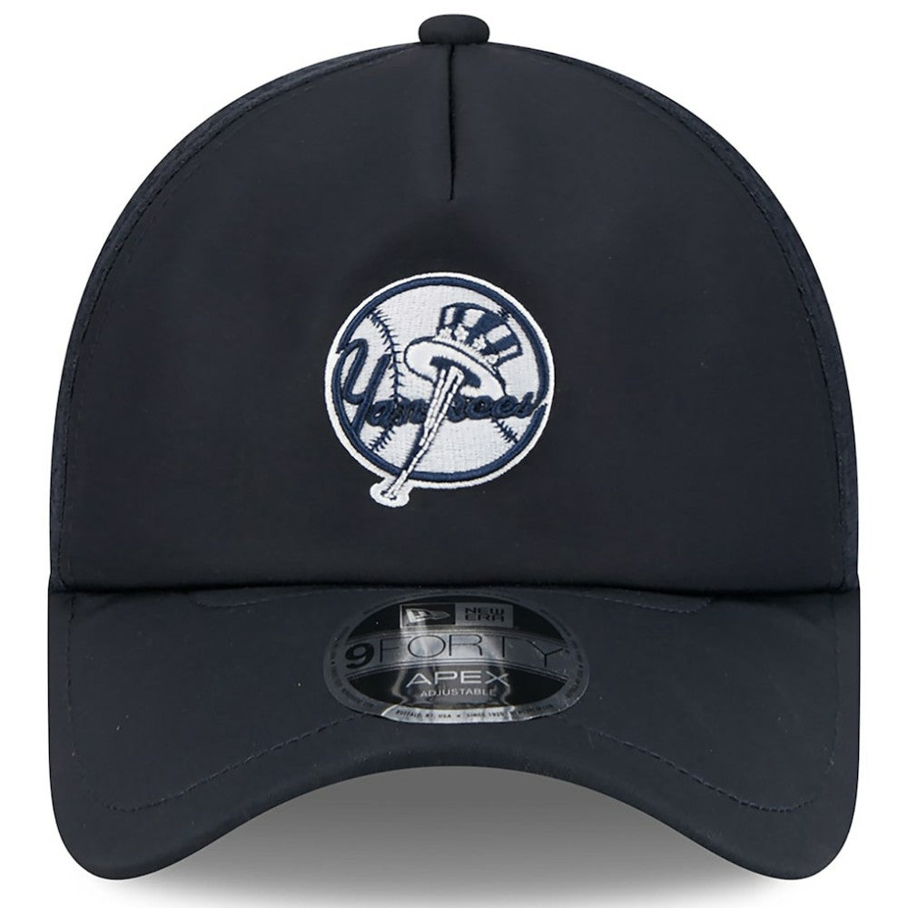 New York Yankees New Era 2026 Batting Practice Alternate Apex 9FORTY Adjustable Hat - MLB Hats