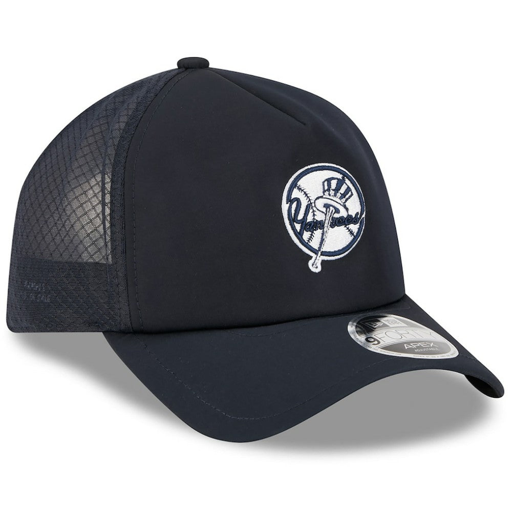 New York Yankees New Era 2026 Batting Practice Alternate Apex 9FORTY Adjustable Hat - MLB Hats